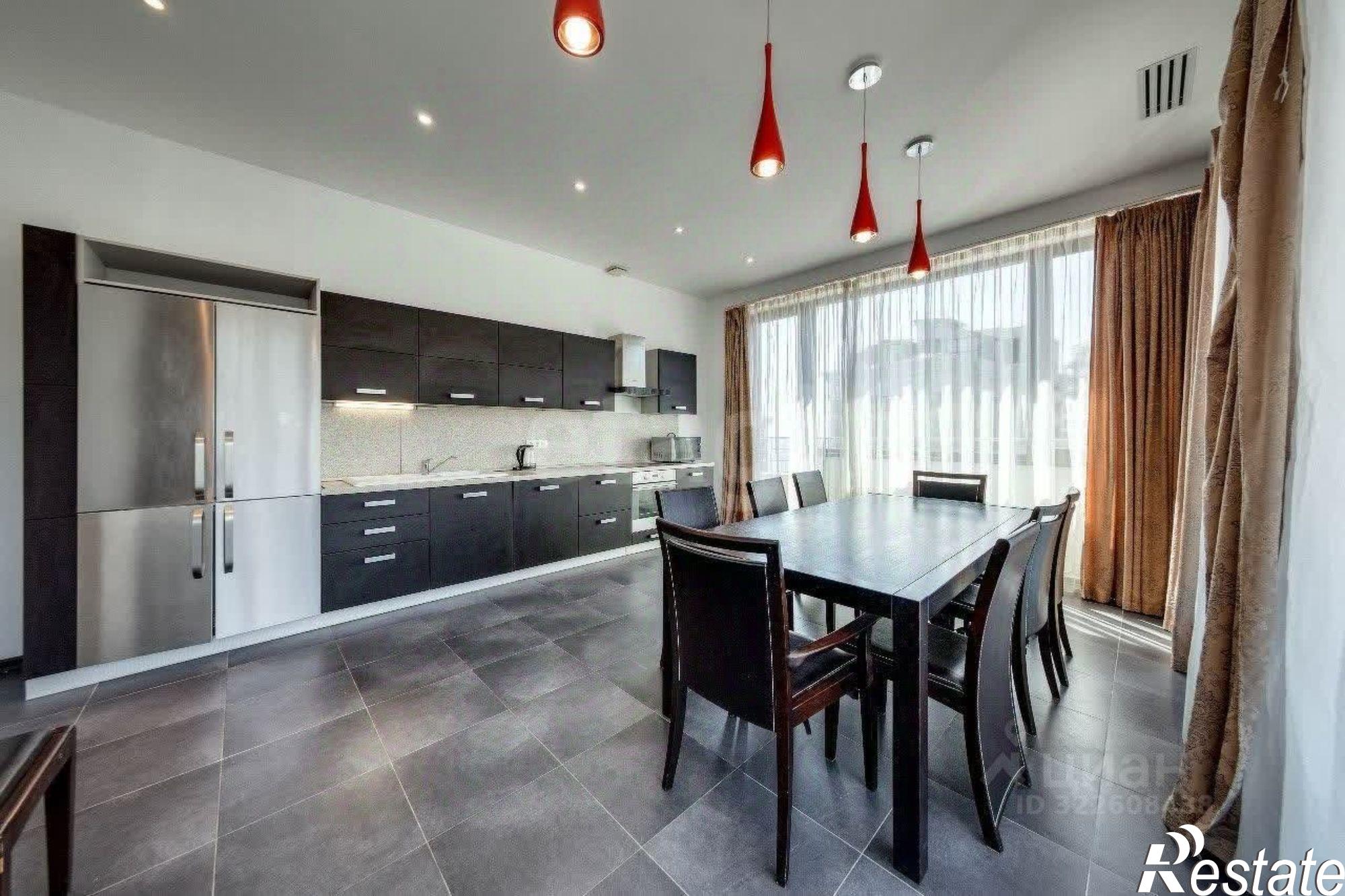 Купить квартиру за 175 000 000 рублей на Парковый проезд, 6