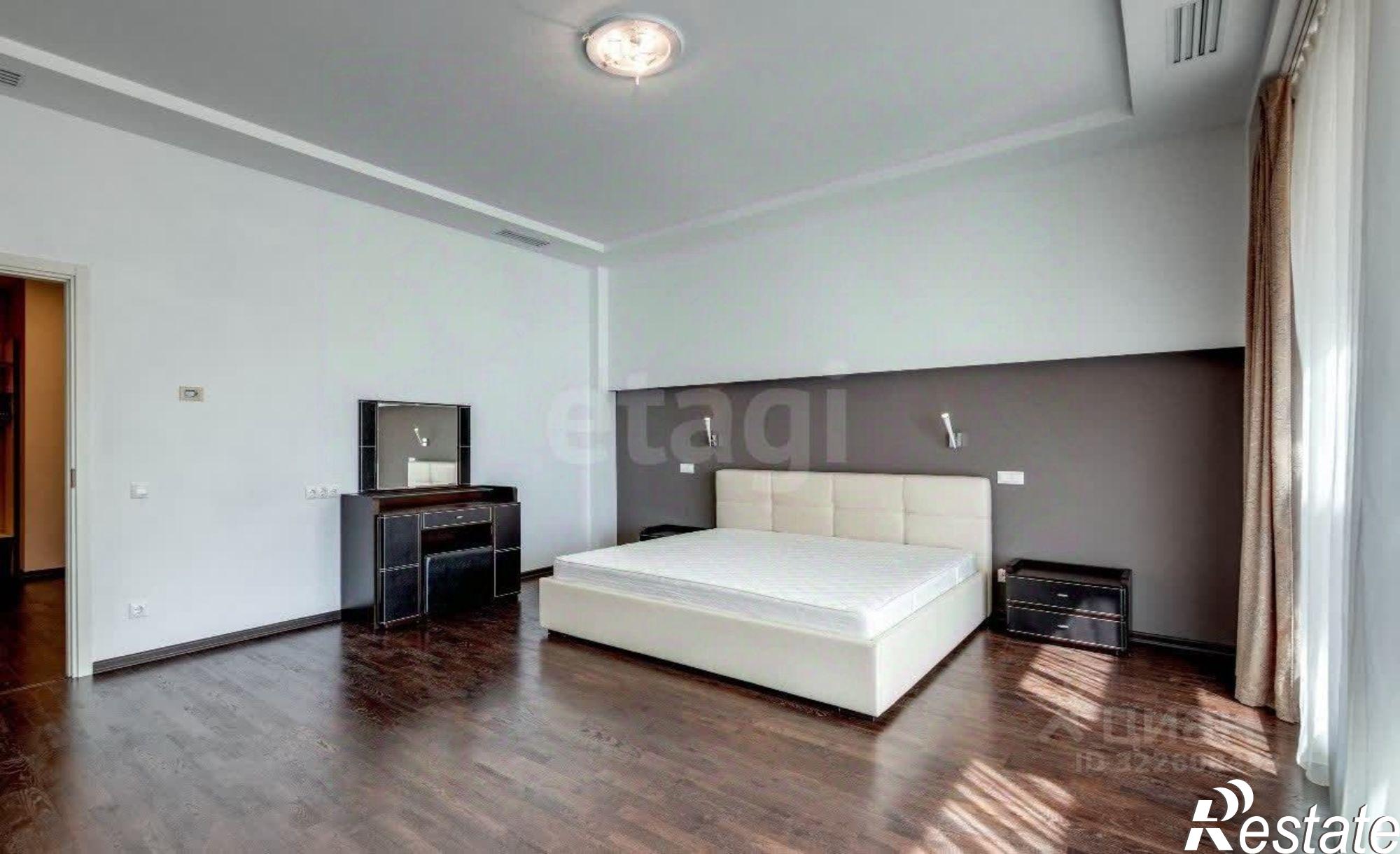 Купить квартиру за 175 000 000 рублей на Парковый проезд, 6