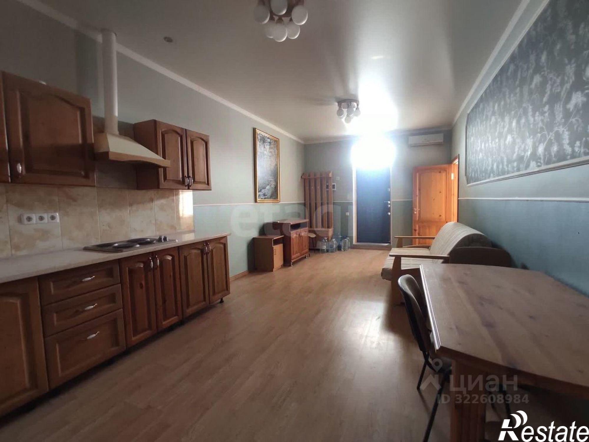 Купить квартиру за 10 000 000 рублей на Ореховая улица, 23А