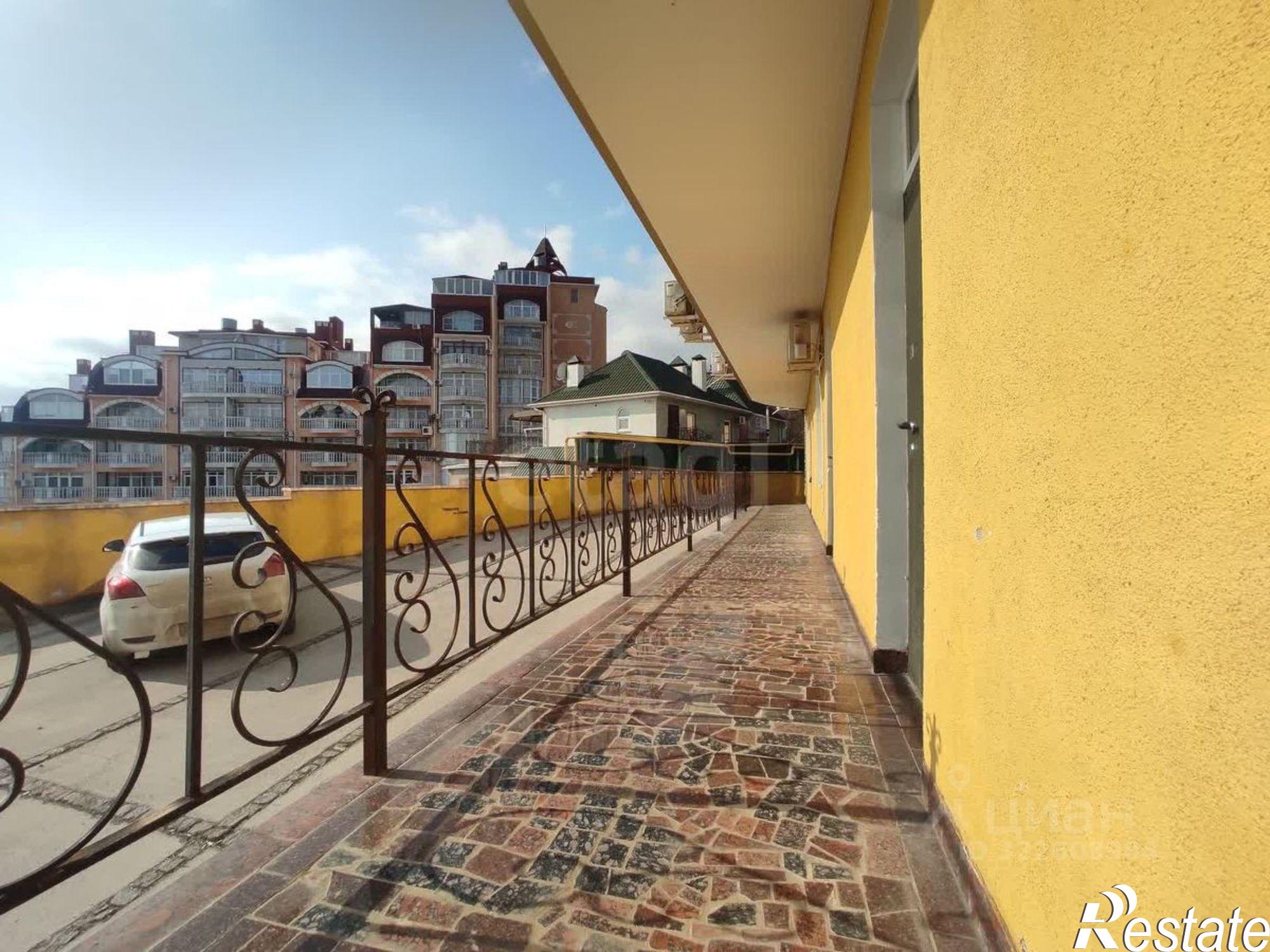 Купить квартиру за 10 000 000 рублей на Ореховая улица, 23А