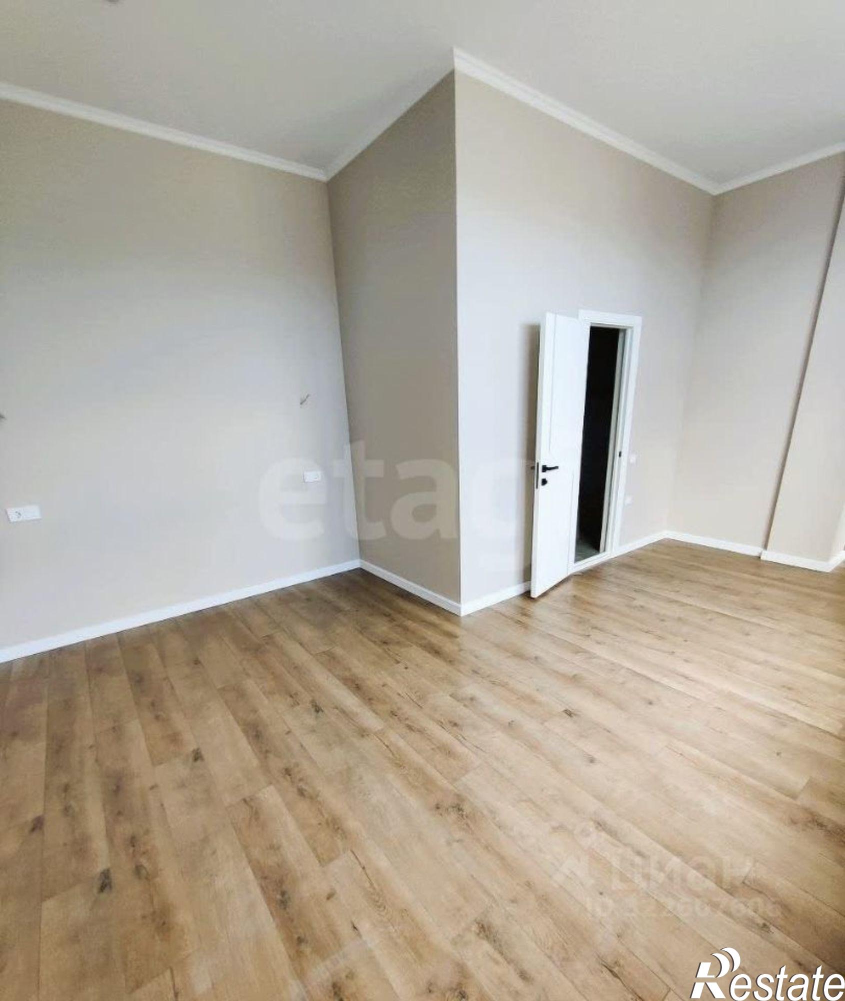 Купить квартиру за 10 955 000 рублей на Киевская улица, 46