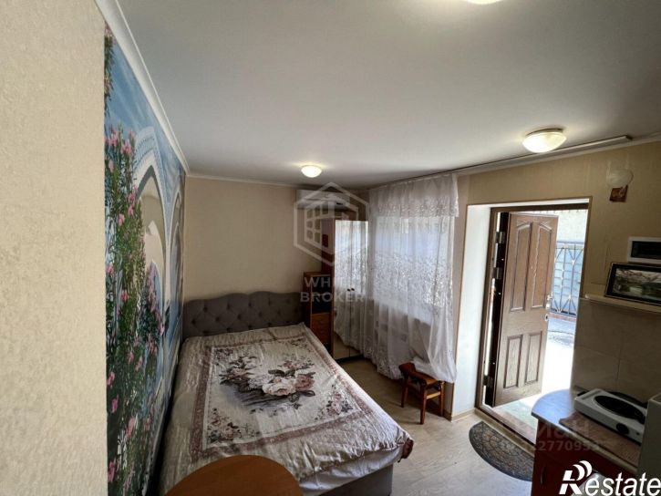 3-комн квартира ул Боткинская, 8,  д. 8