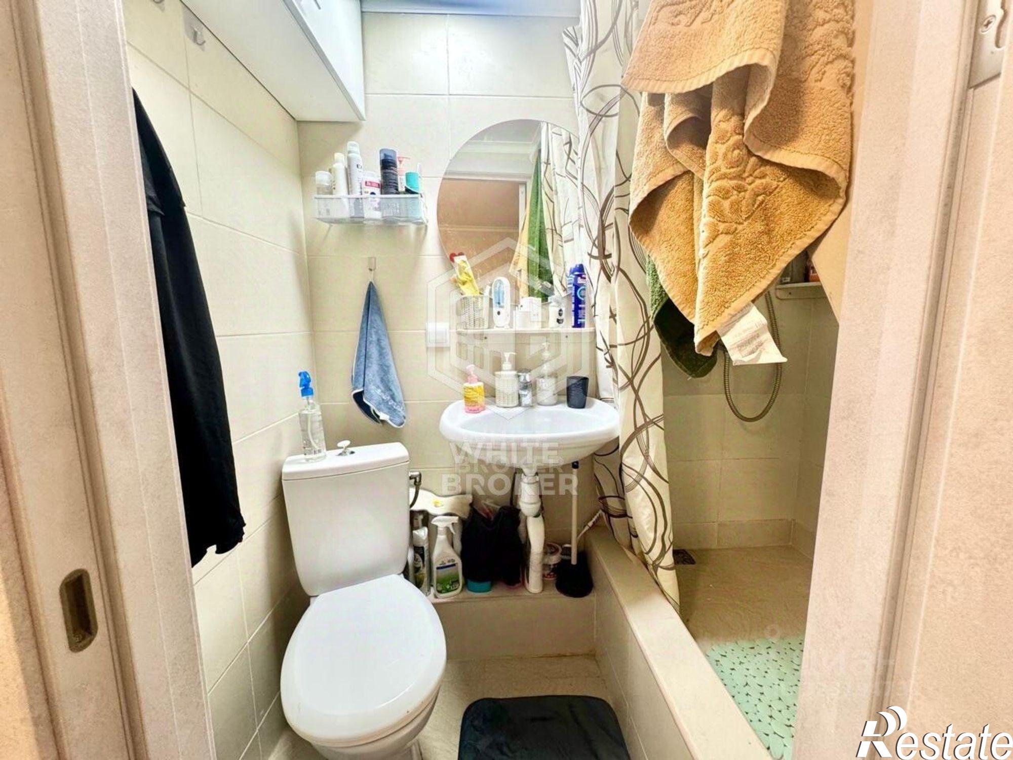 Купить гараж, место в паркинге за 8 449 150 рублей на ул Суворовская, 31