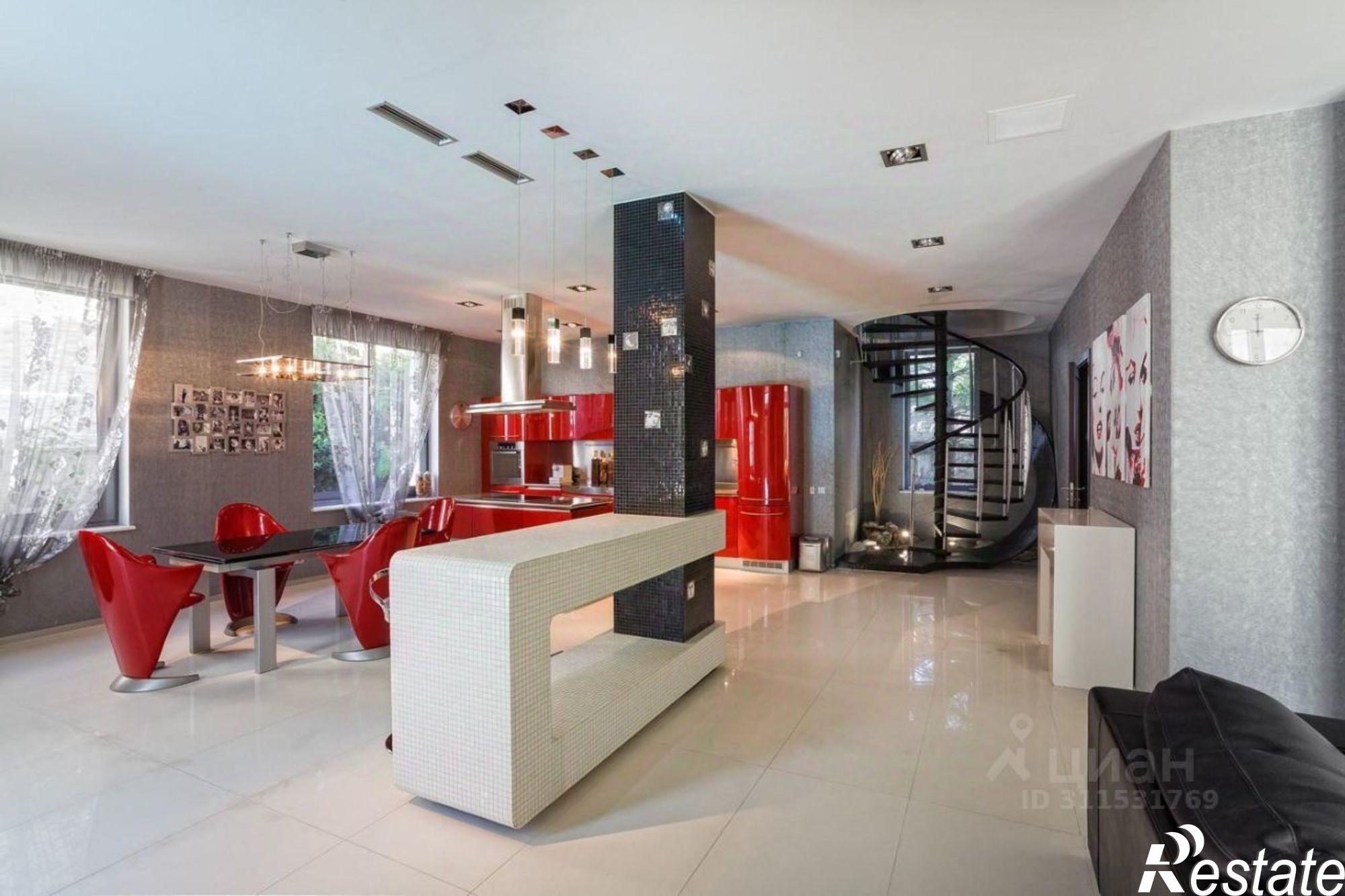 Сдать дачу, дом, коттедж за 200 000 рублей на Сосновый переулок