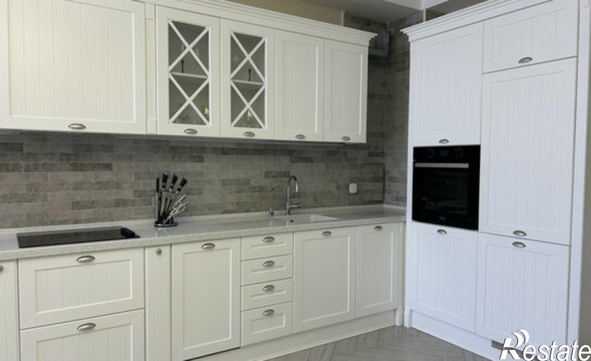 Купить квартиру за 33 000 000 рублей на ул Московская, 33а