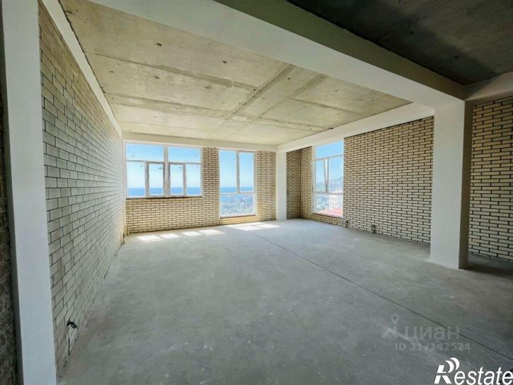 3-комн квартира улица Войкова, 37,  д. 37