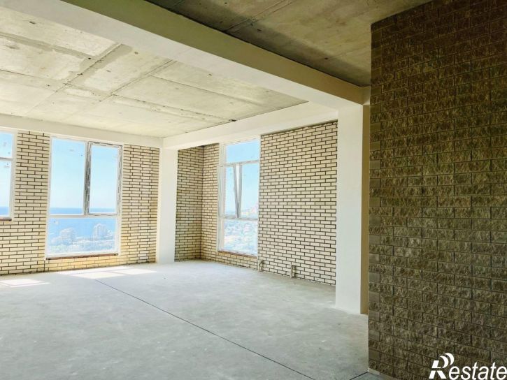 3-комн квартира улица Войкова, 37,  д. 37