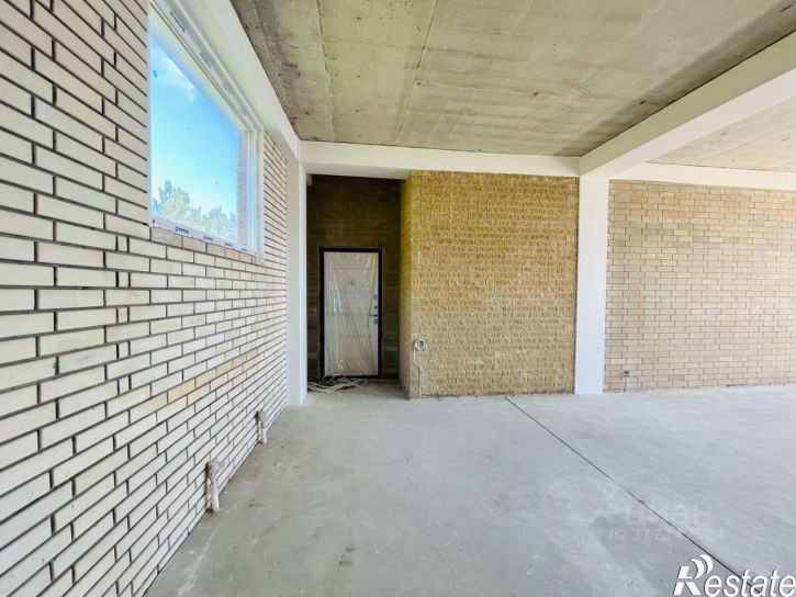 3-комн квартира улица Войкова, 37,  д. 37