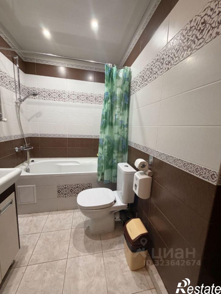 3-комн квартира улица Кирова, 32,  д. 32