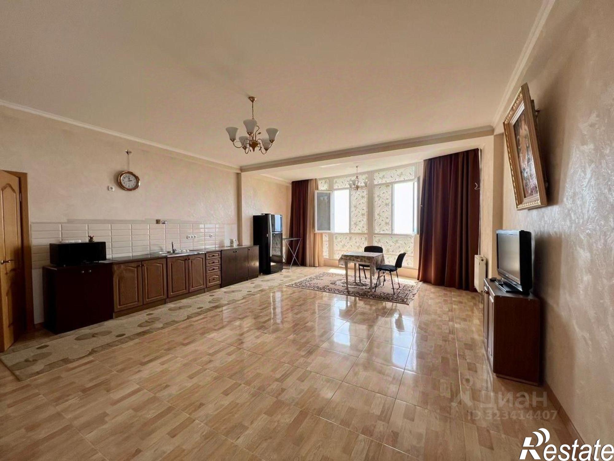 Купить квартиру за 17 400 000 рублей на ул Авроры, 4