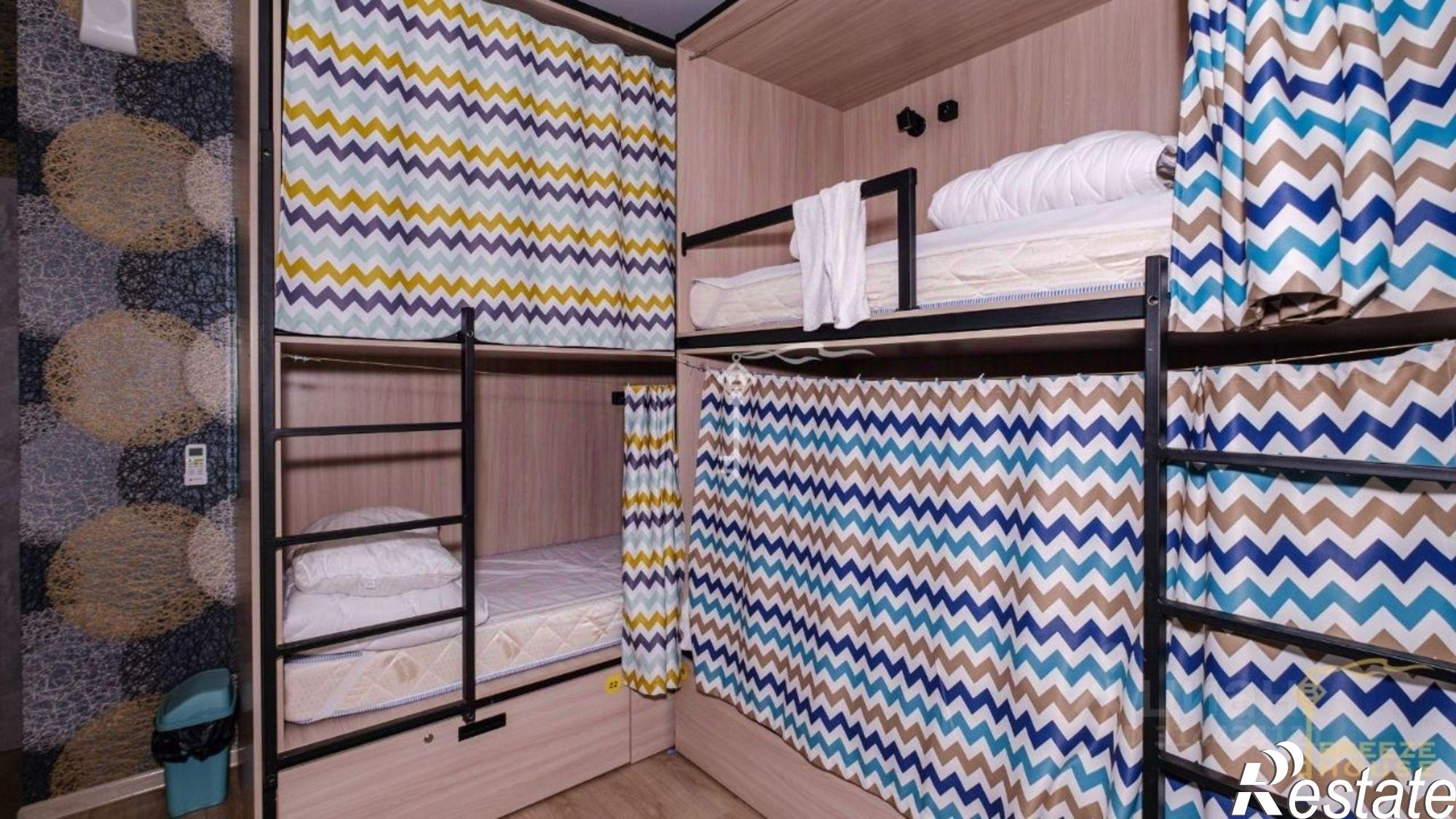 Купить помещение свободного назначения за 22 000 100 рублей на г Ялта, улица Грибоедова, зд 18А