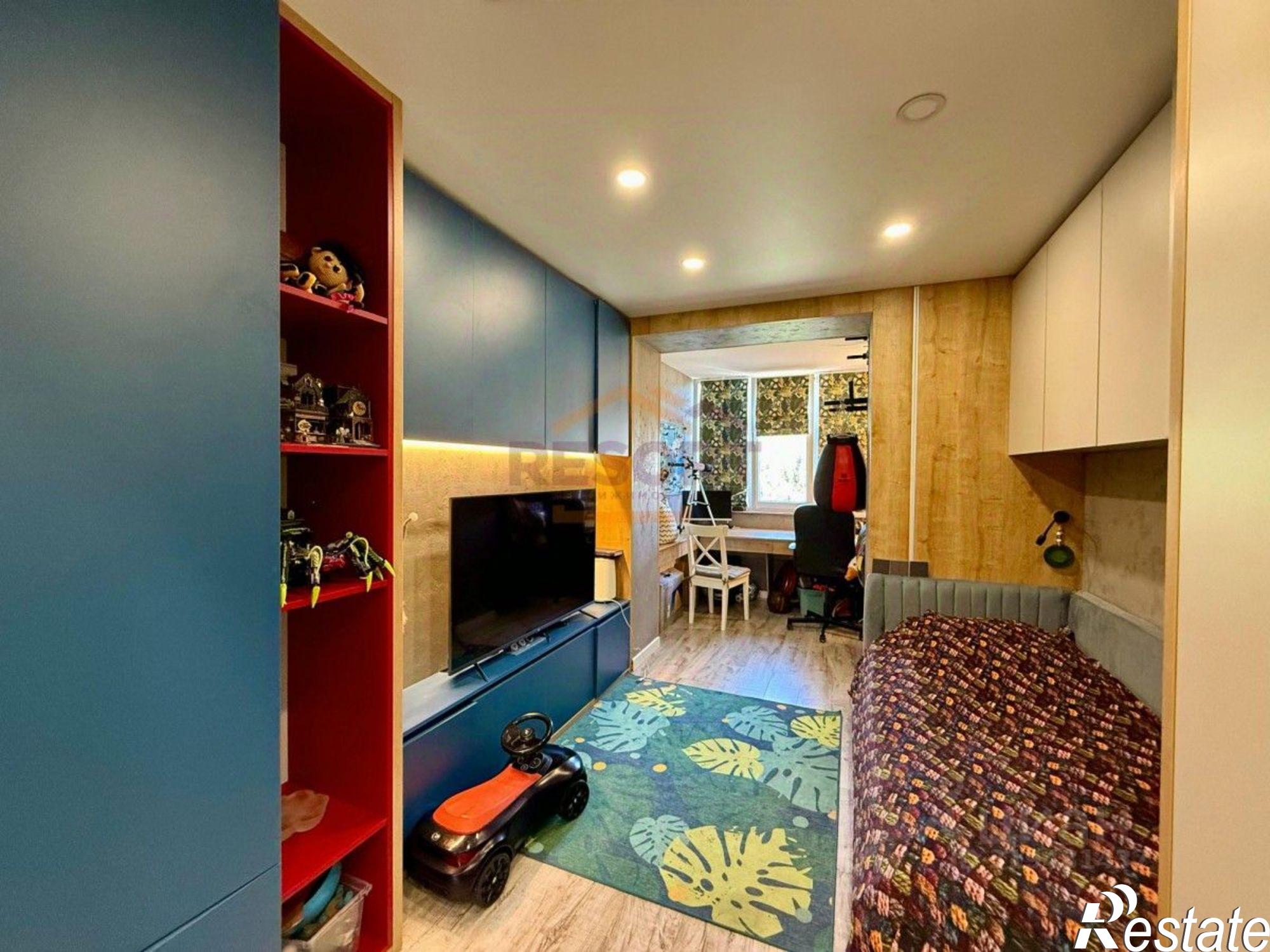 Купить квартиру за 16 500 000 рублей на Сосновая улица, 23