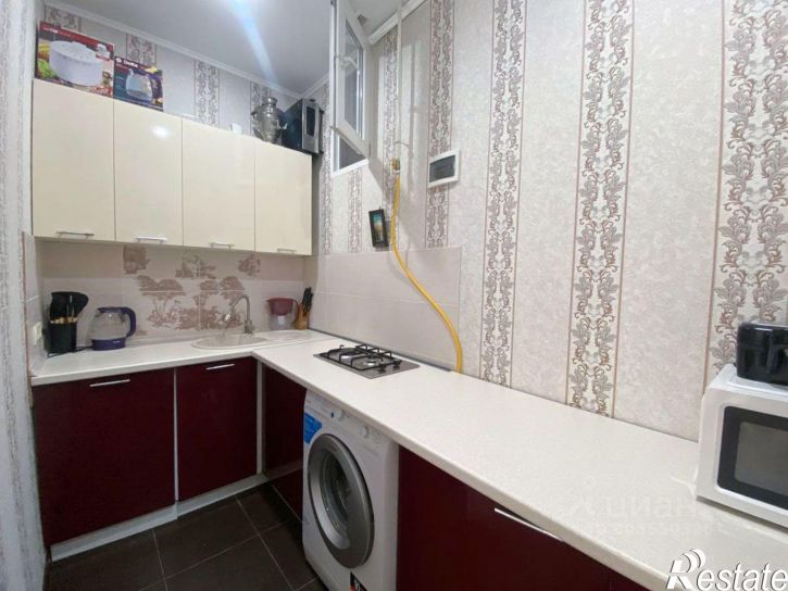 1-комн квартира ул Толстого, 1,  д. 1