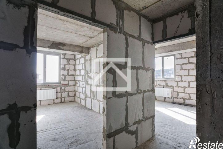 3-комн квартира улица Кирова, 155А к2,  д. 155А к2