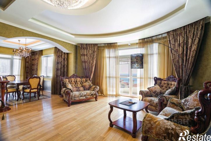 5-комн квартира Ялта г., Щорса ул., д.45