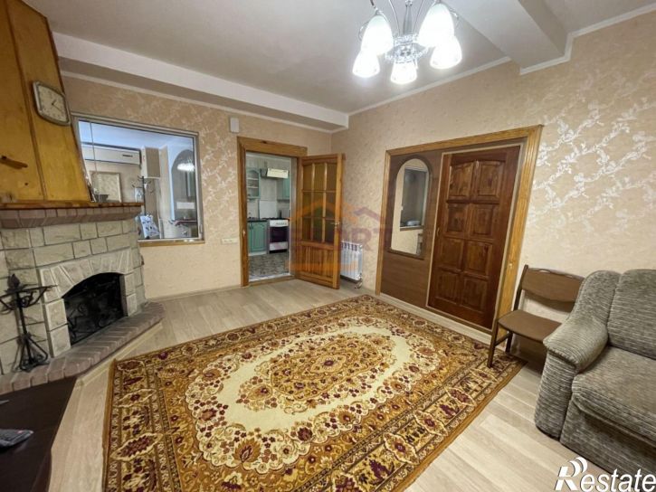 3-комн квартира улица Войкова, 2,  д. 2