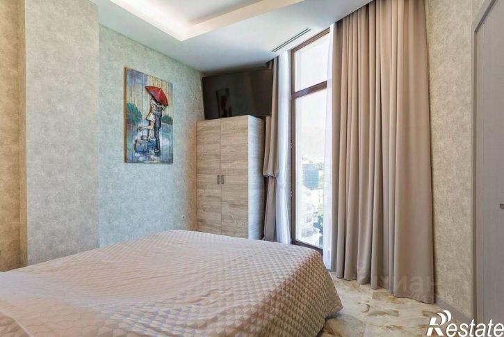 3-комн квартира улица Коммунаров, 1,  д. 1