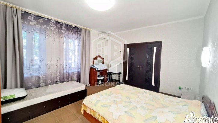 3-комн квартира Ялта г., Кирова ул., д.151