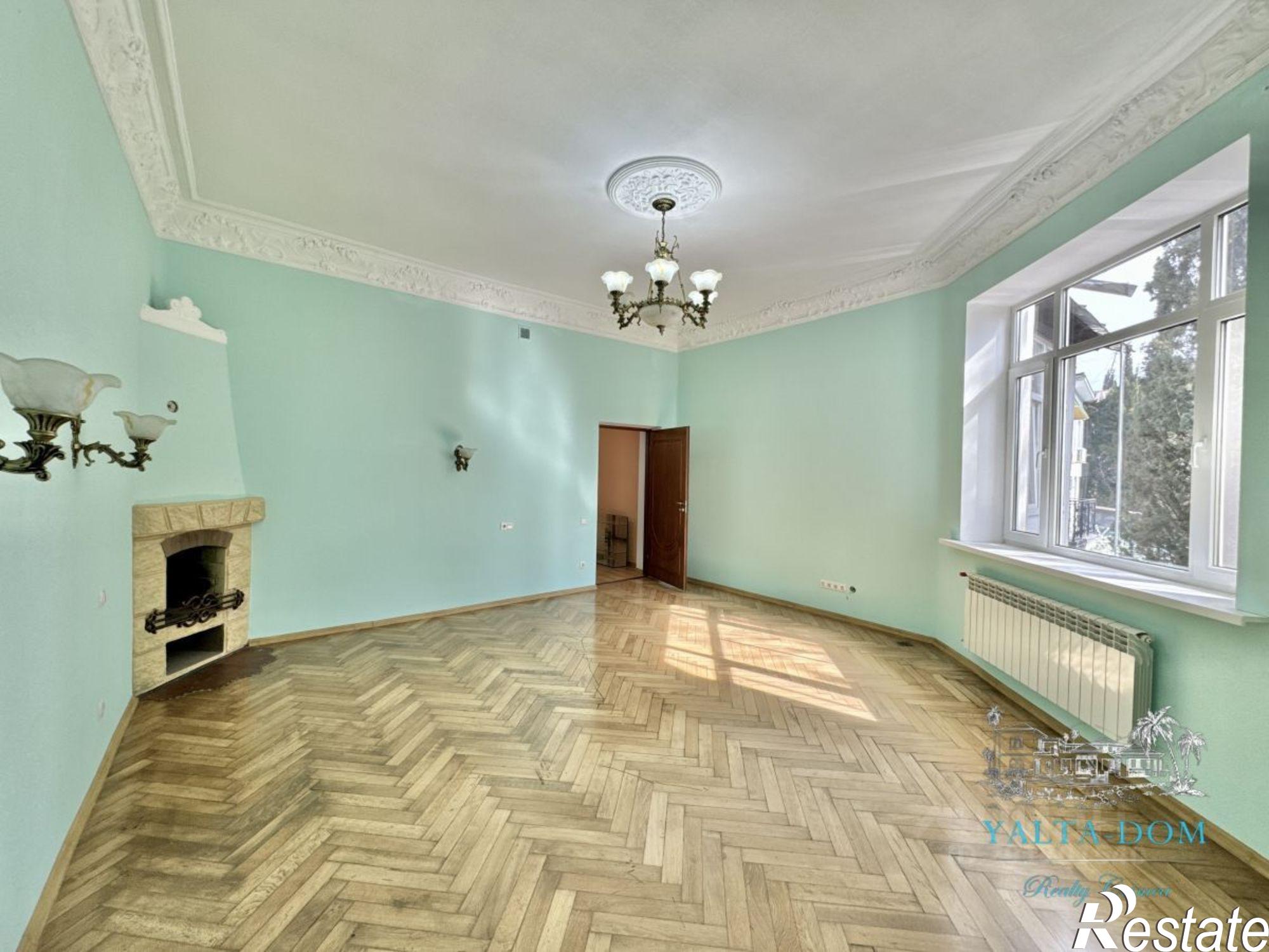 Купить квартиру за 32 000 000 рублей на улица Леси Украинки, 2