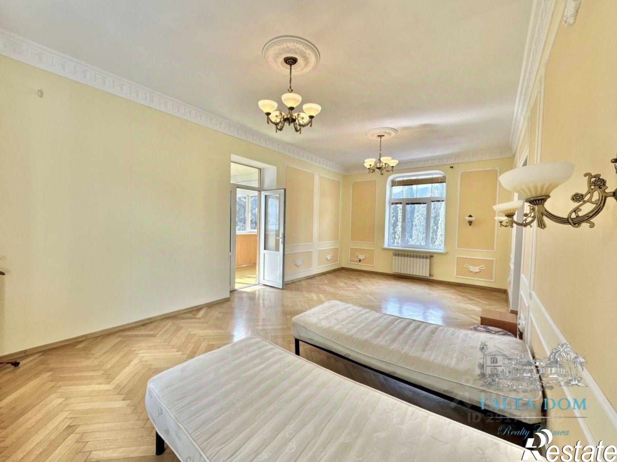 Купить квартиру за 32 000 000 рублей на улица Леси Украинки, 2