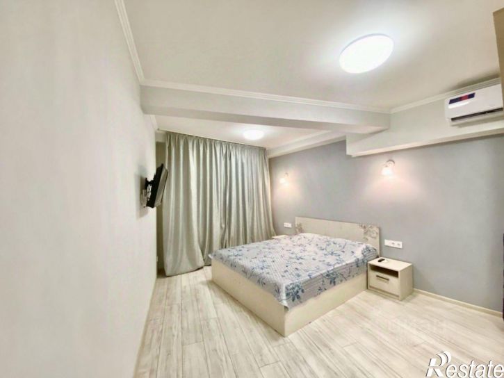 4-комн квартира улица Игнатенко, 7,  д. 7