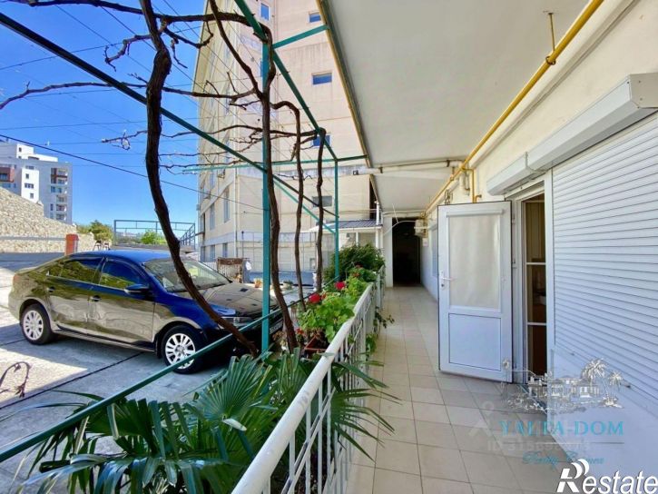 3-комн квартира Ялта городской округ, Отрадное пгт