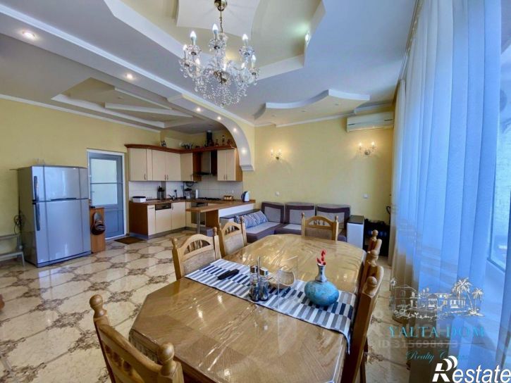 3-комн квартира Ялта городской округ, Отрадное пгт