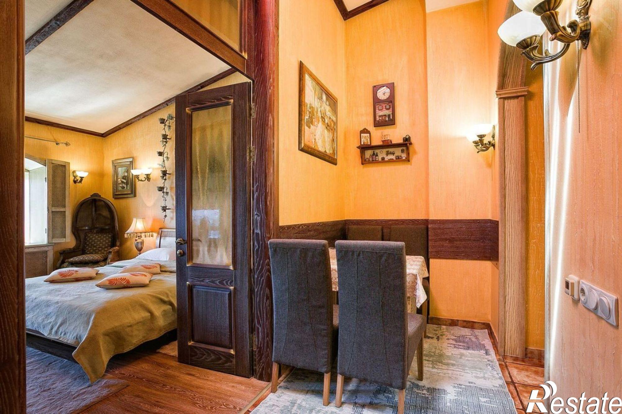 Купить квартиру за 30 000 000 рублей на набережная Ленина, 13