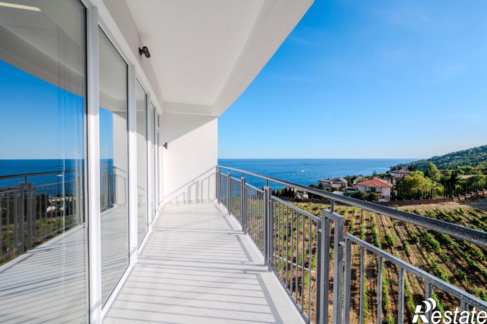 Купить квартиру за 23 500 000 рублей на улица Коммунаров, 12