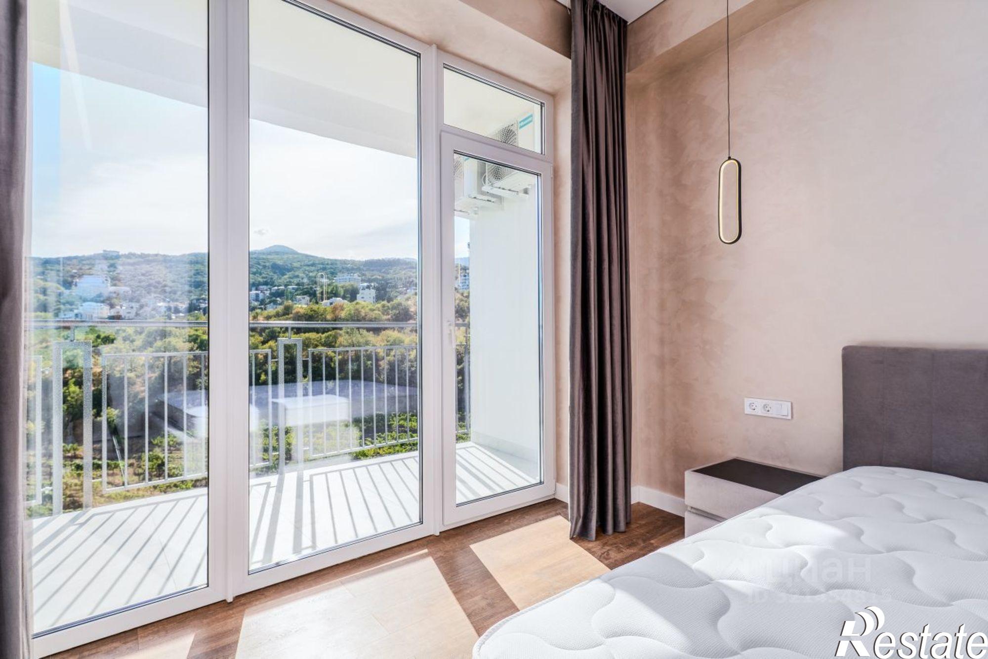 Купить квартиру за 23 500 000 рублей на улица Коммунаров, 12