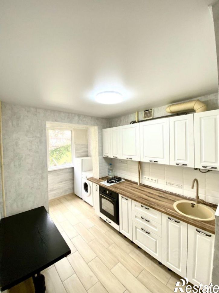 2-комн квартира улица Свердлова, 63,  д. 63