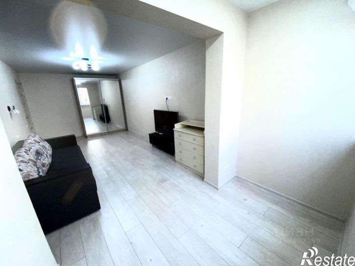 2-комн квартира улица Свердлова, 63,  д. 63