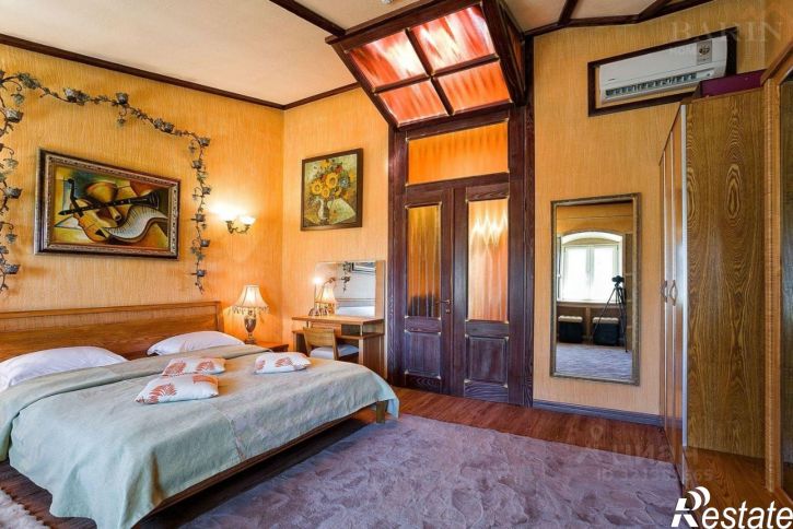 2-комн квартира набережная Ленина, 13,  д. 13