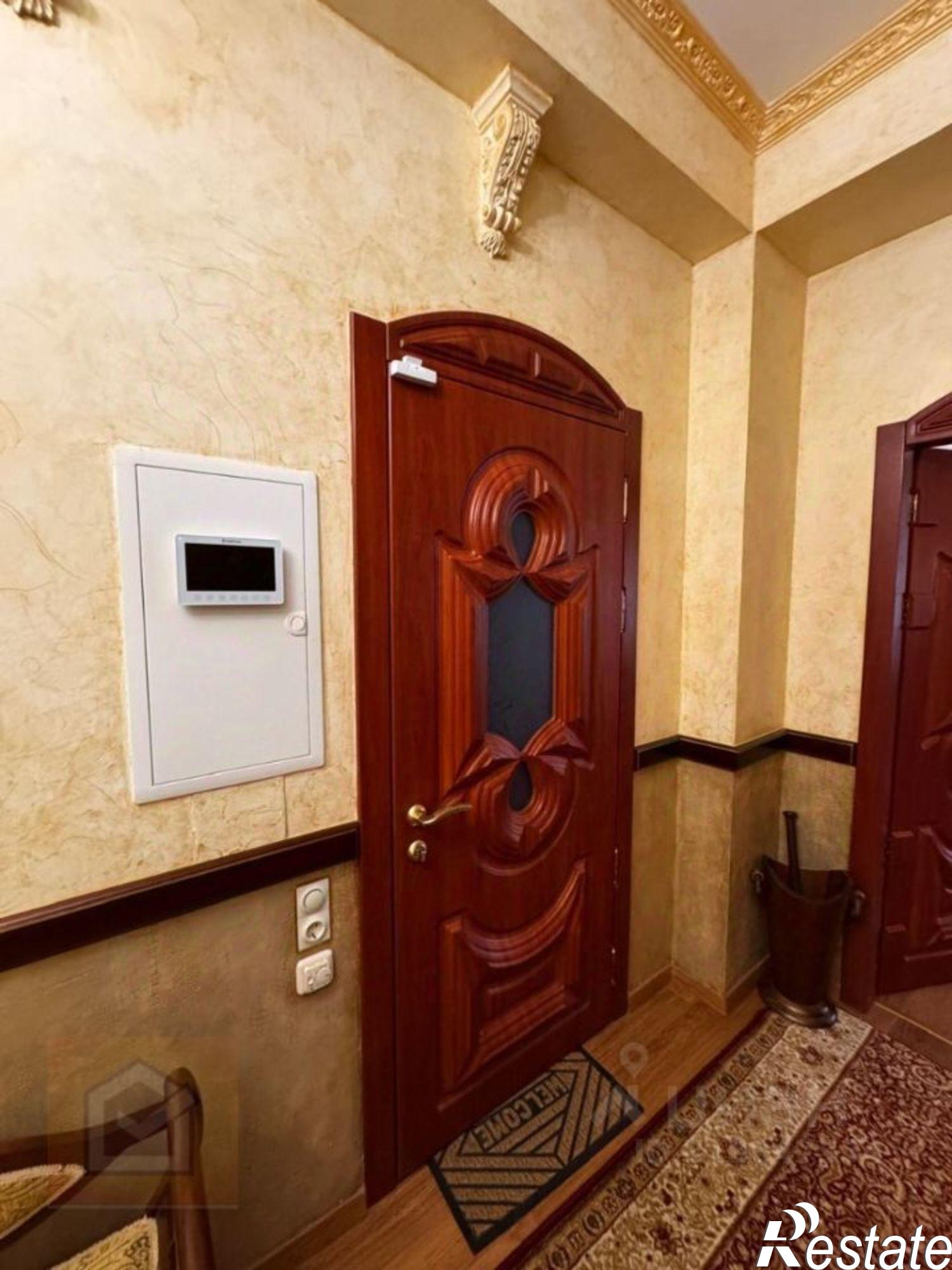 Купить квартиру за 29 000 000 рублей на ул Ленина, 29Д