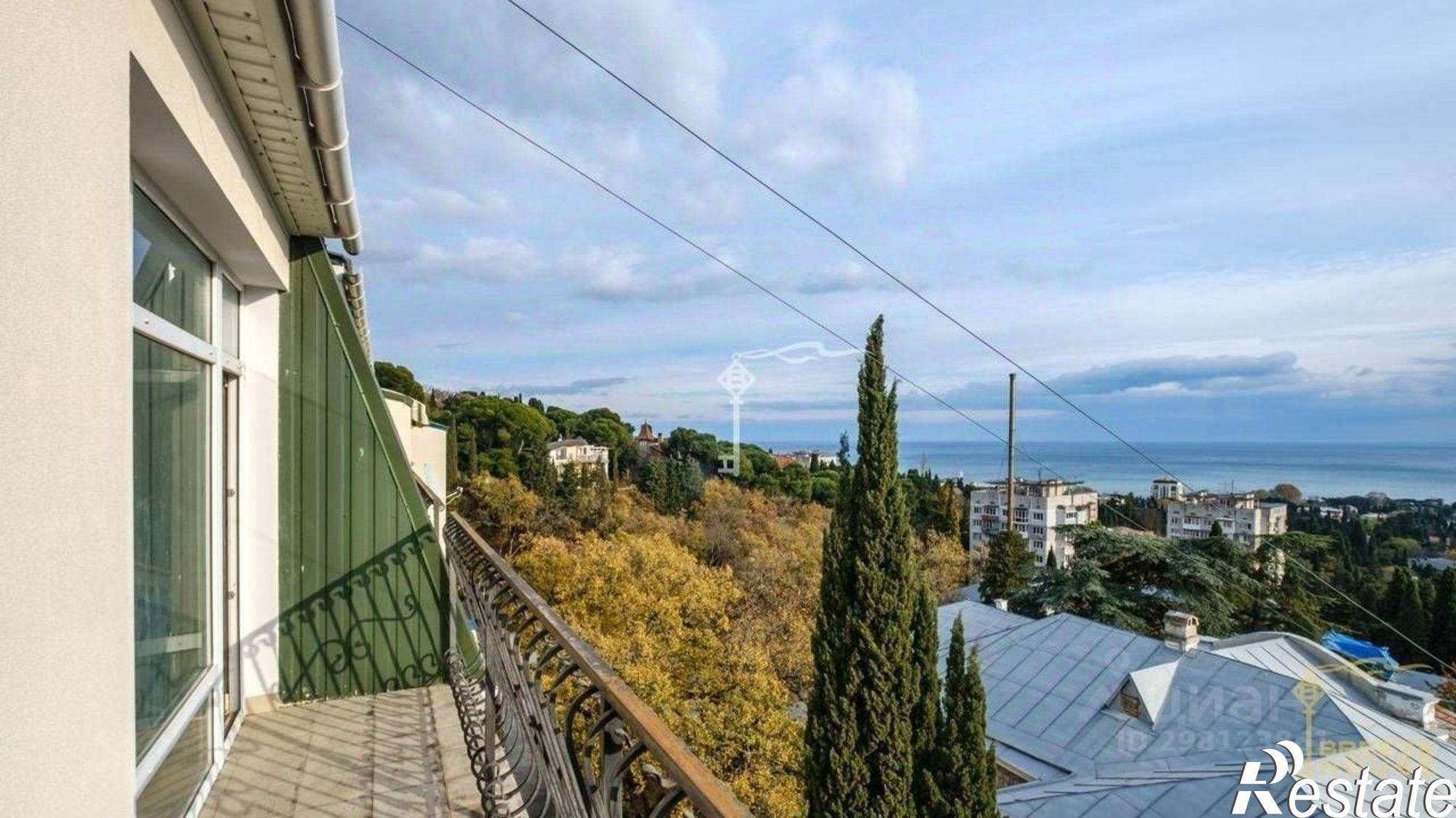 Купить квартиру за 28 000 000 рублей на улица Щорса, 9А