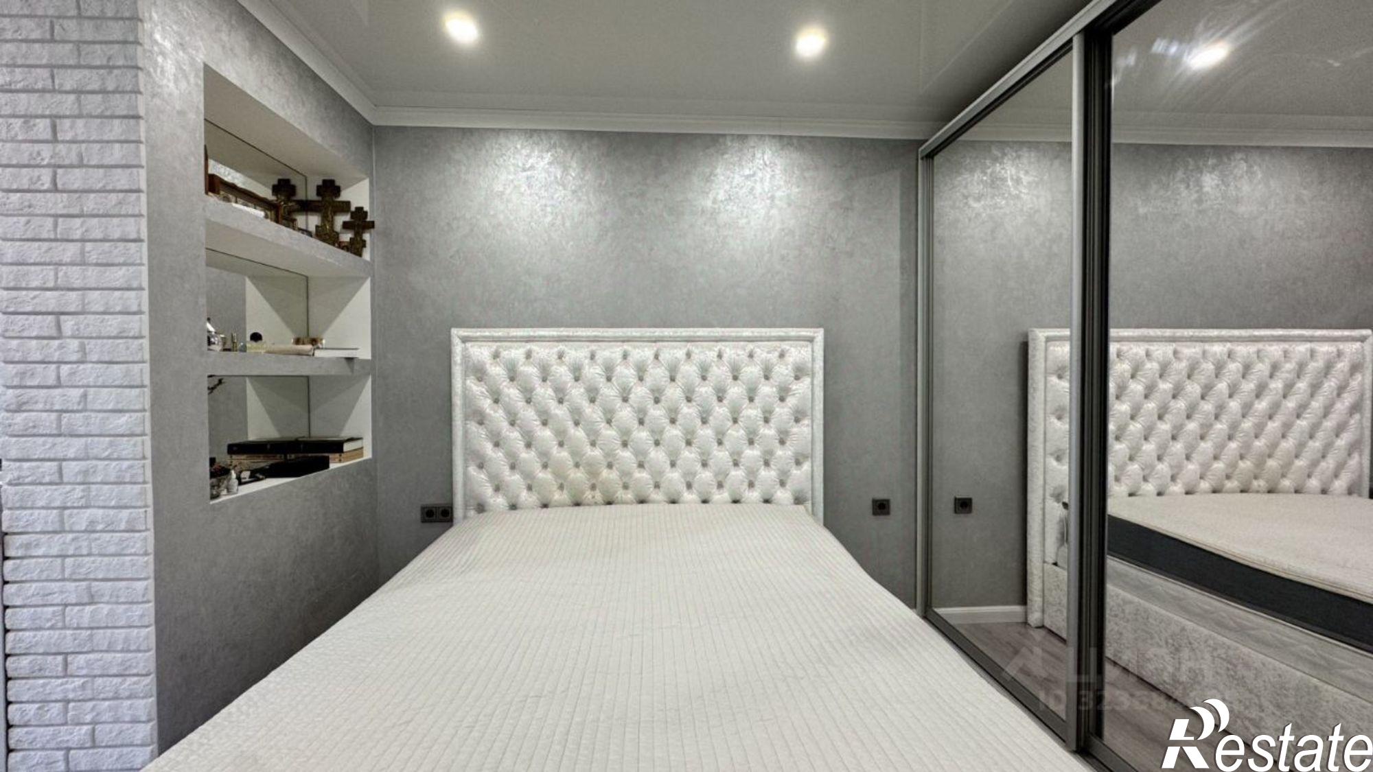 Купить квартиру за 14 500 000 рублей на ул Балаклавская, 29