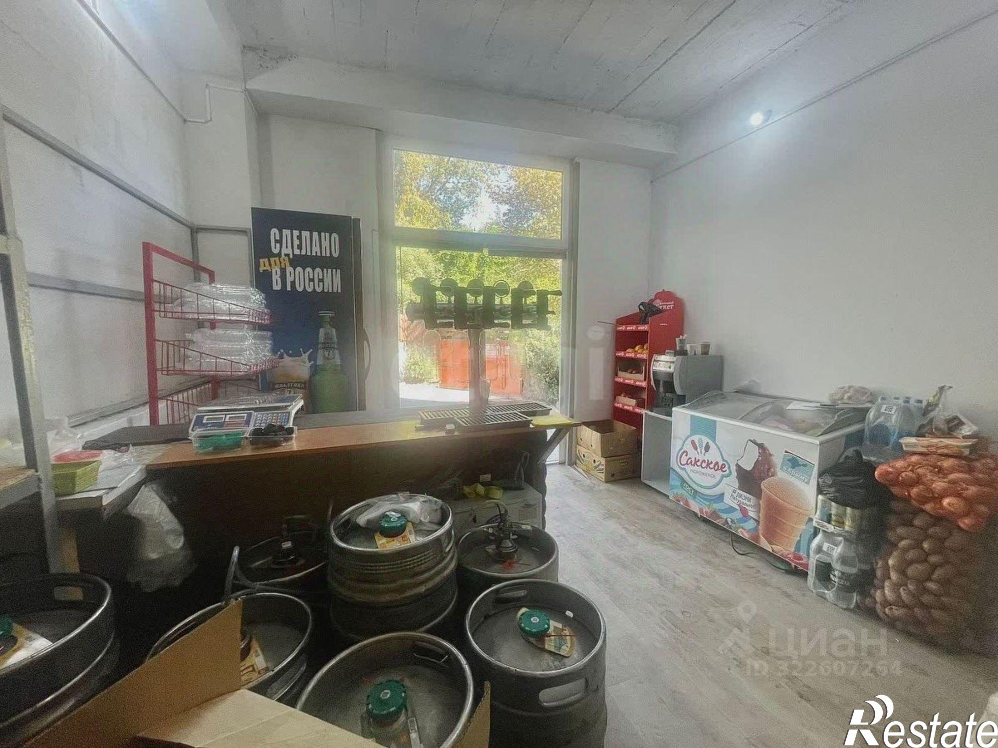 Купить торговое помещение за 18 000 000 рублей на ул Отрадная, 9