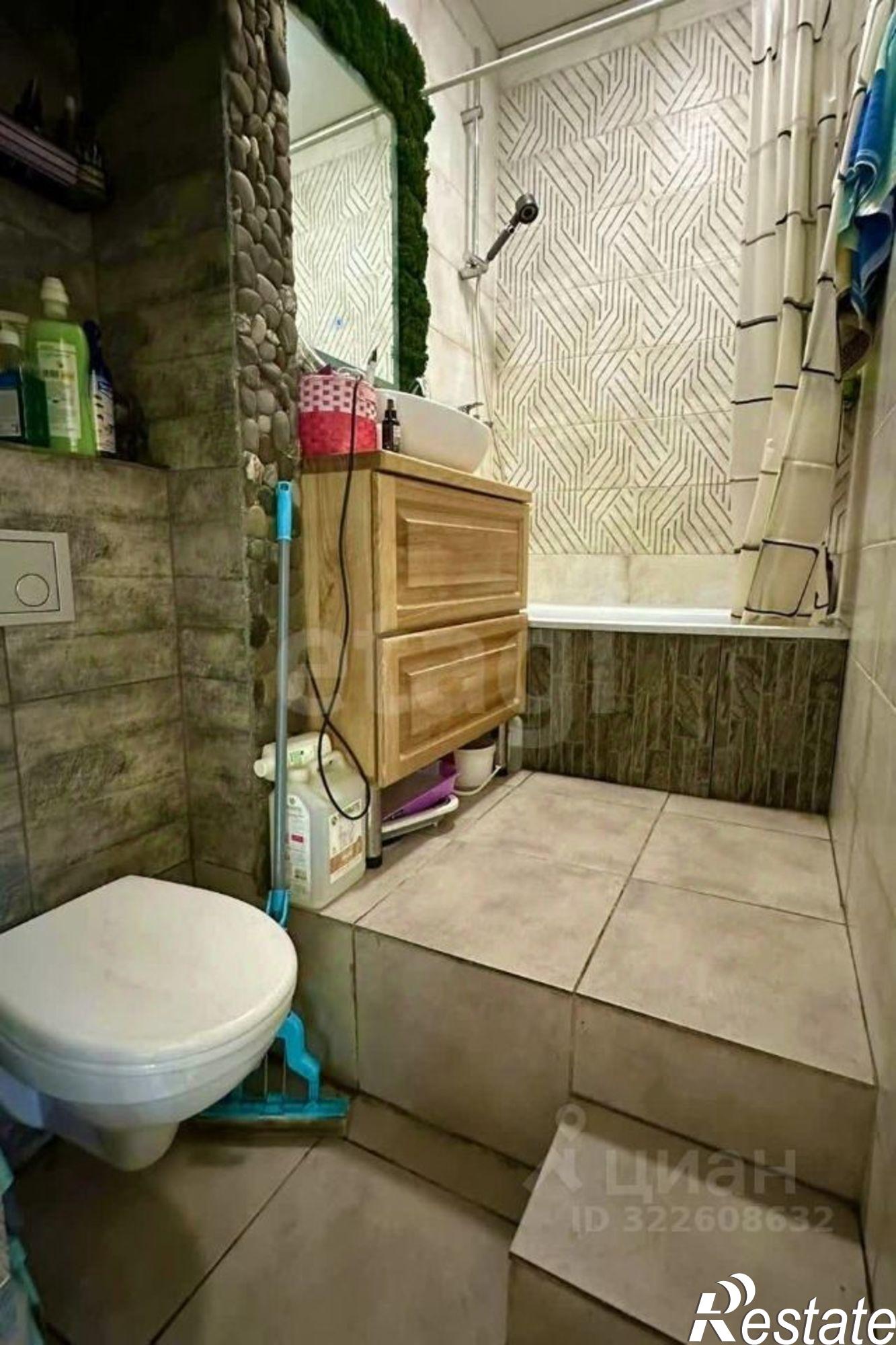 Купить квартиру за 9 300 000 рублей на ул Кирова, 151