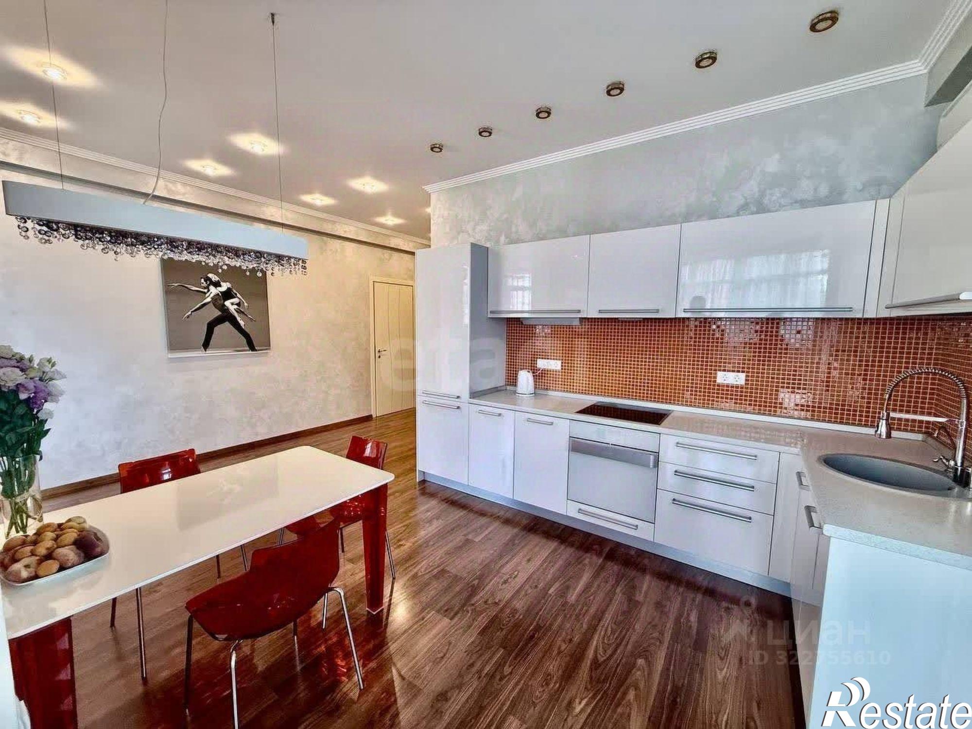 Купить квартиру за 26 000 000 рублей на улица Щорса, 8Ж