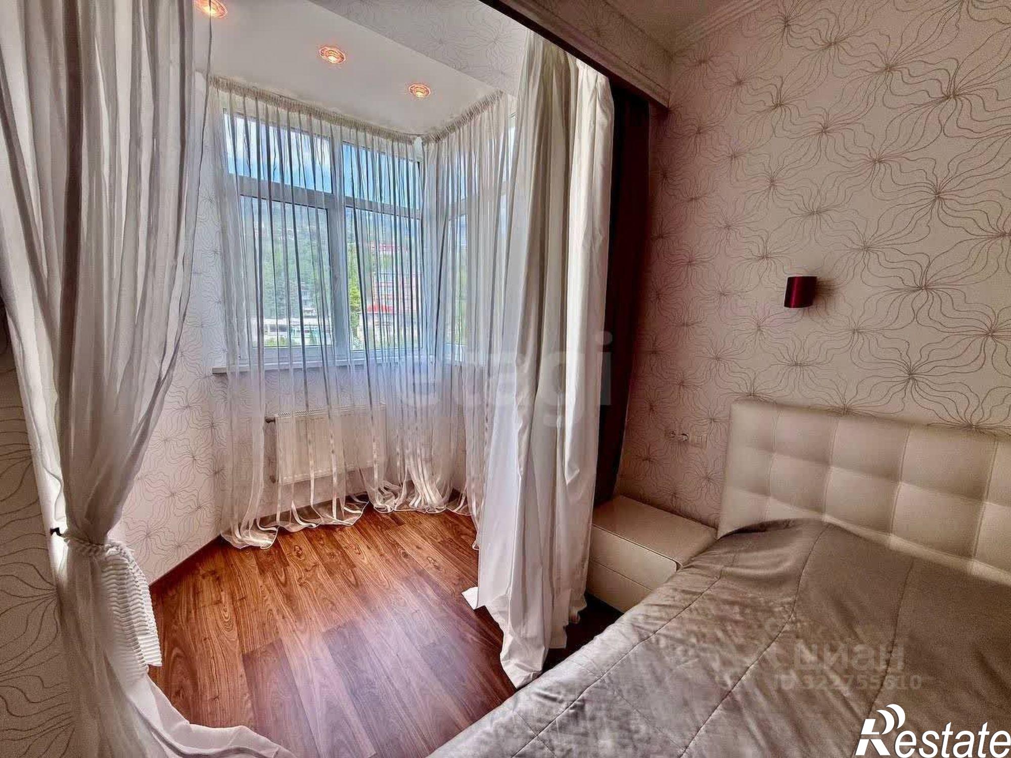 Купить квартиру за 26 000 000 рублей на улица Щорса, 8Ж