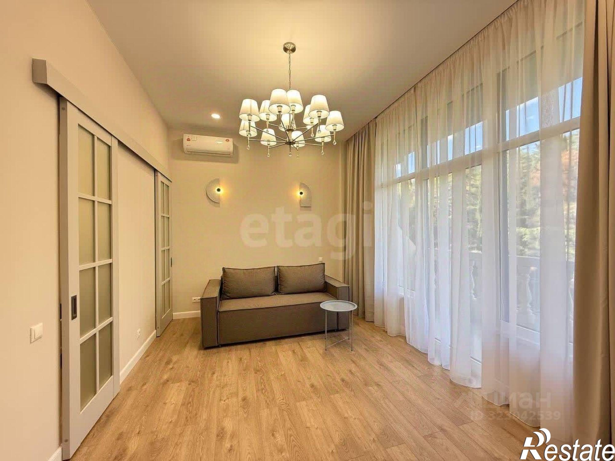 Купить квартиру за 24 500 000 рублей на ул Войкова, 16