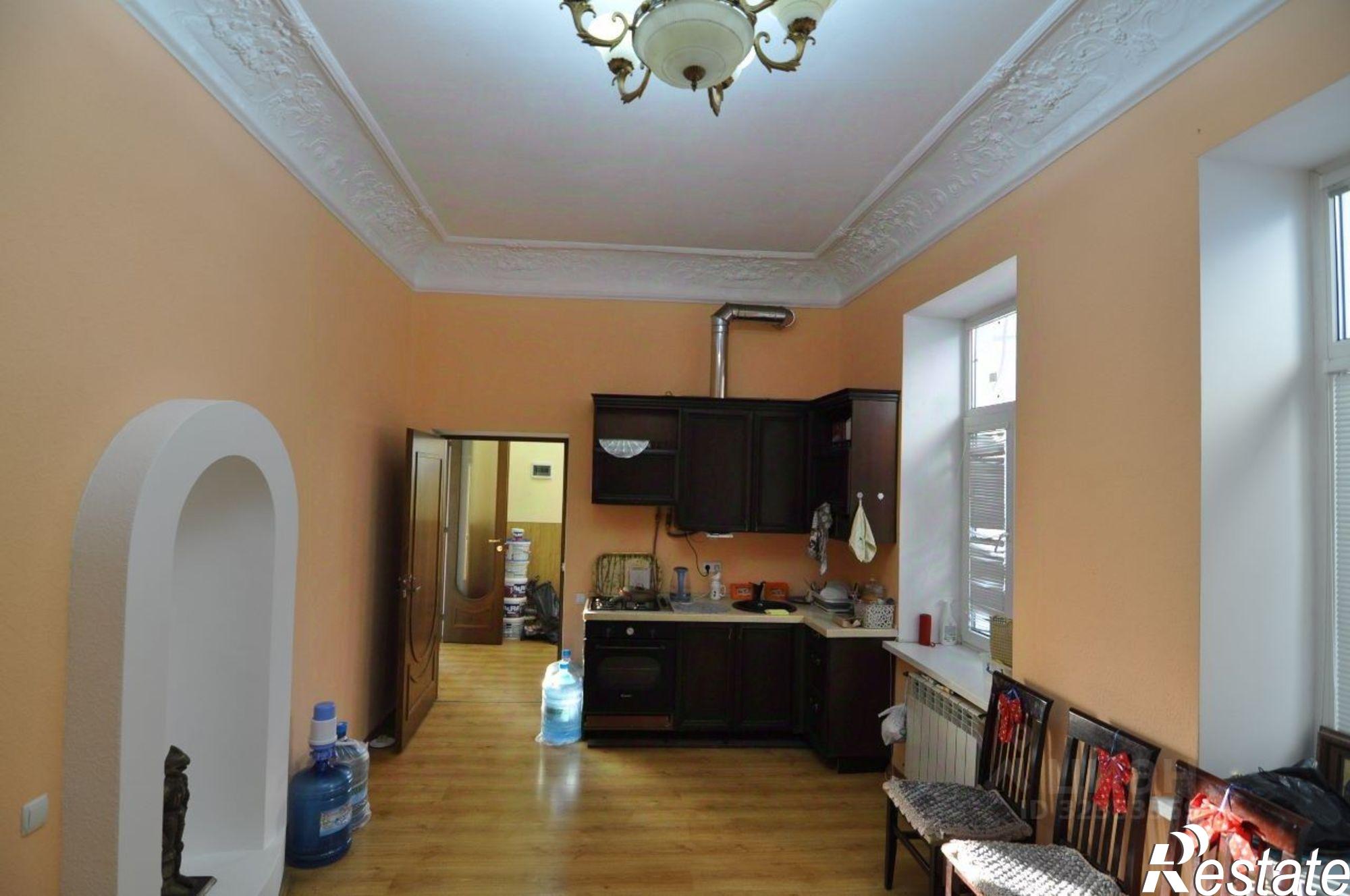 Купить квартиру за 30 950 000 рублей на улица Войкова, 3