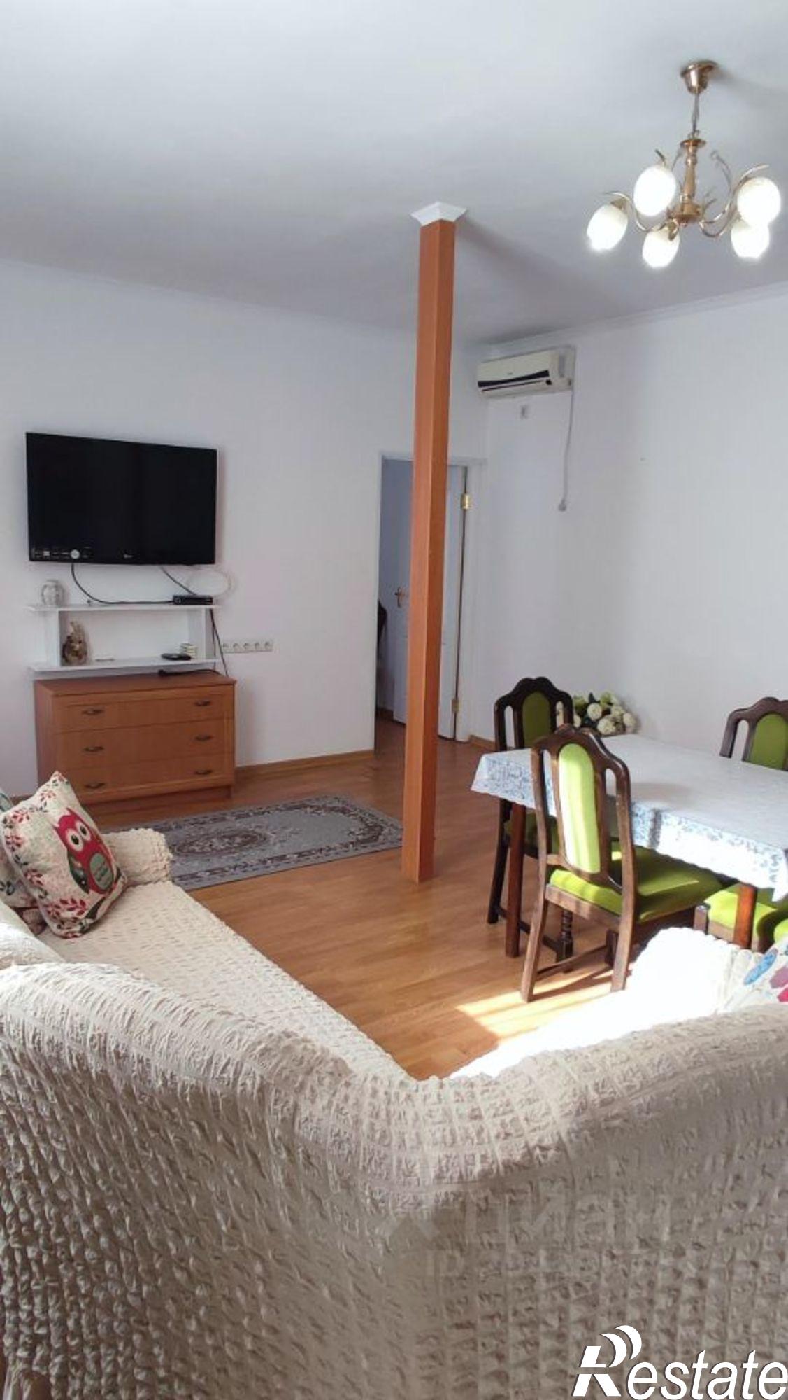 Купить квартиру за 22 445 000 рублей на ул Дмитриева, 8