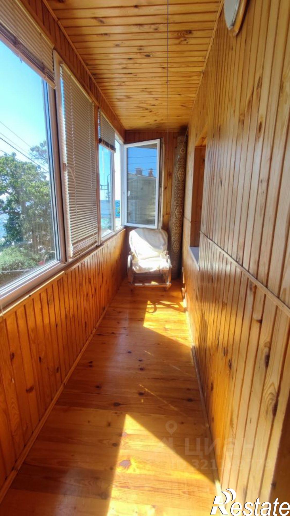 Купить квартиру за 32 000 000 рублей на Матросский пер, 9