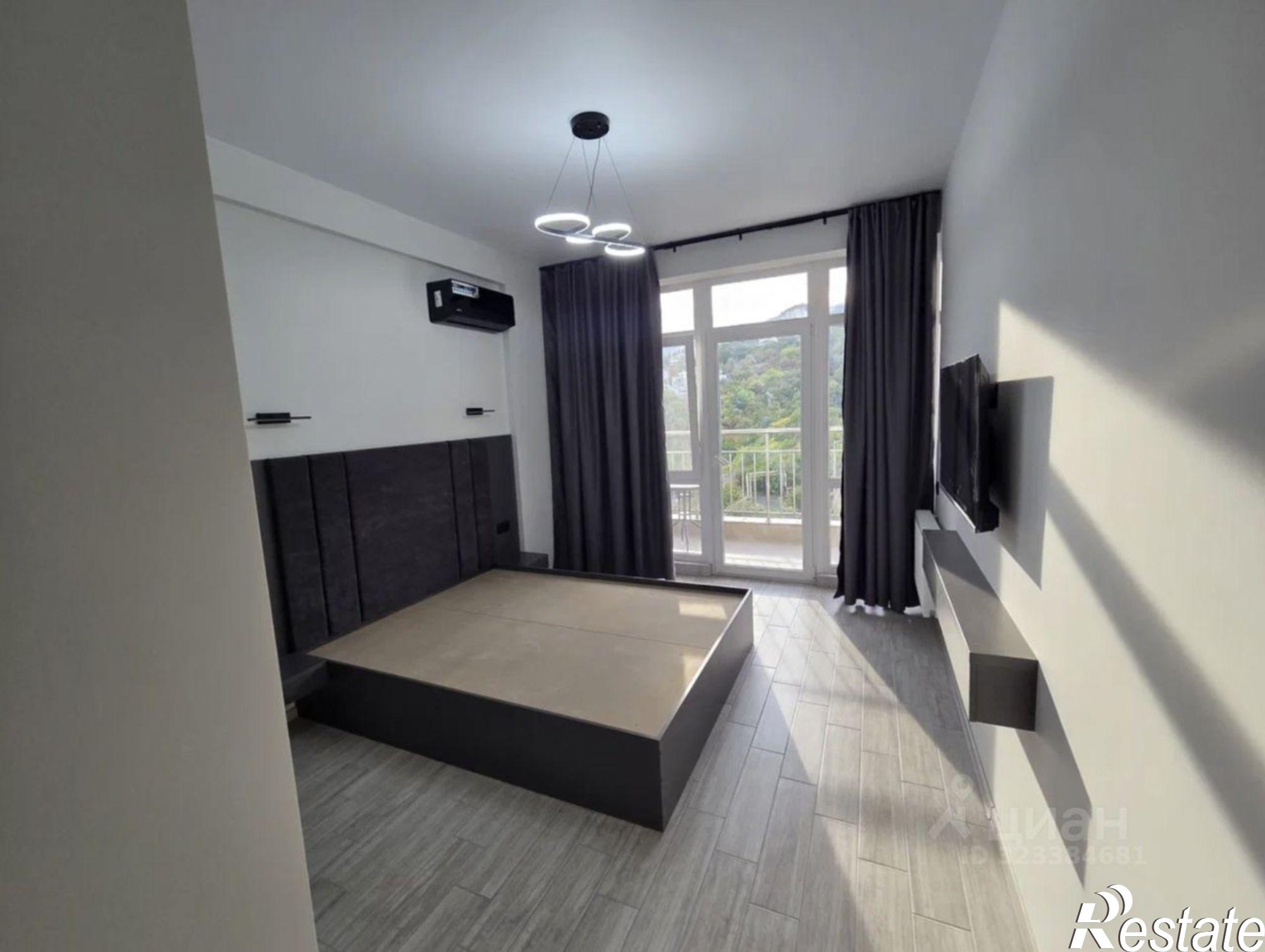 Купить квартиру за 16 000 000 рублей на Дарсановский въезд, 8