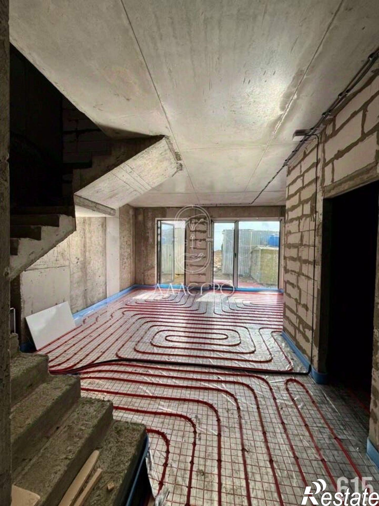 Купить квартиру за 28 560 000 рублей на улица Халтурина, 39