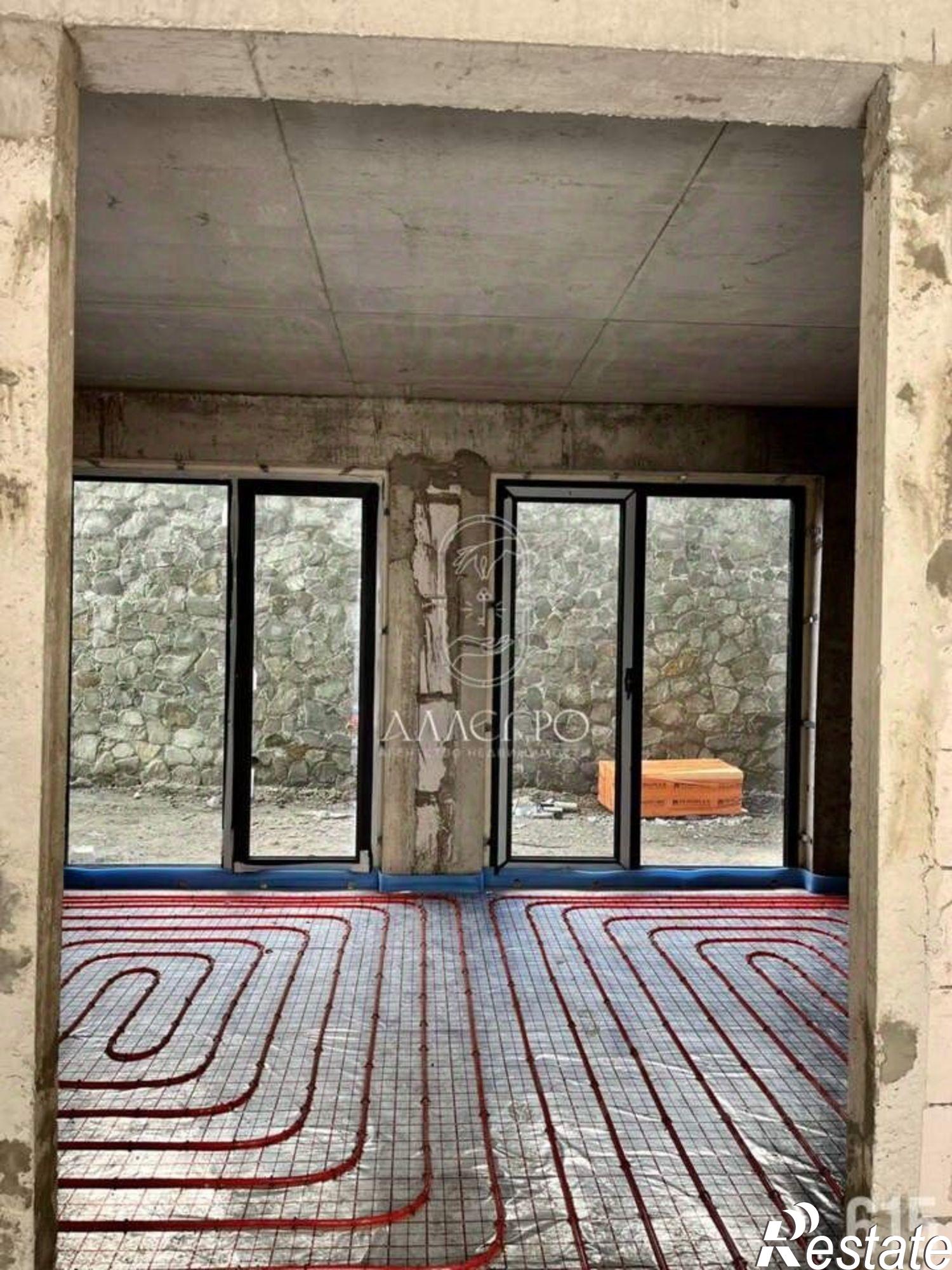 Купить квартиру за 28 560 000 рублей на улица Халтурина, 39