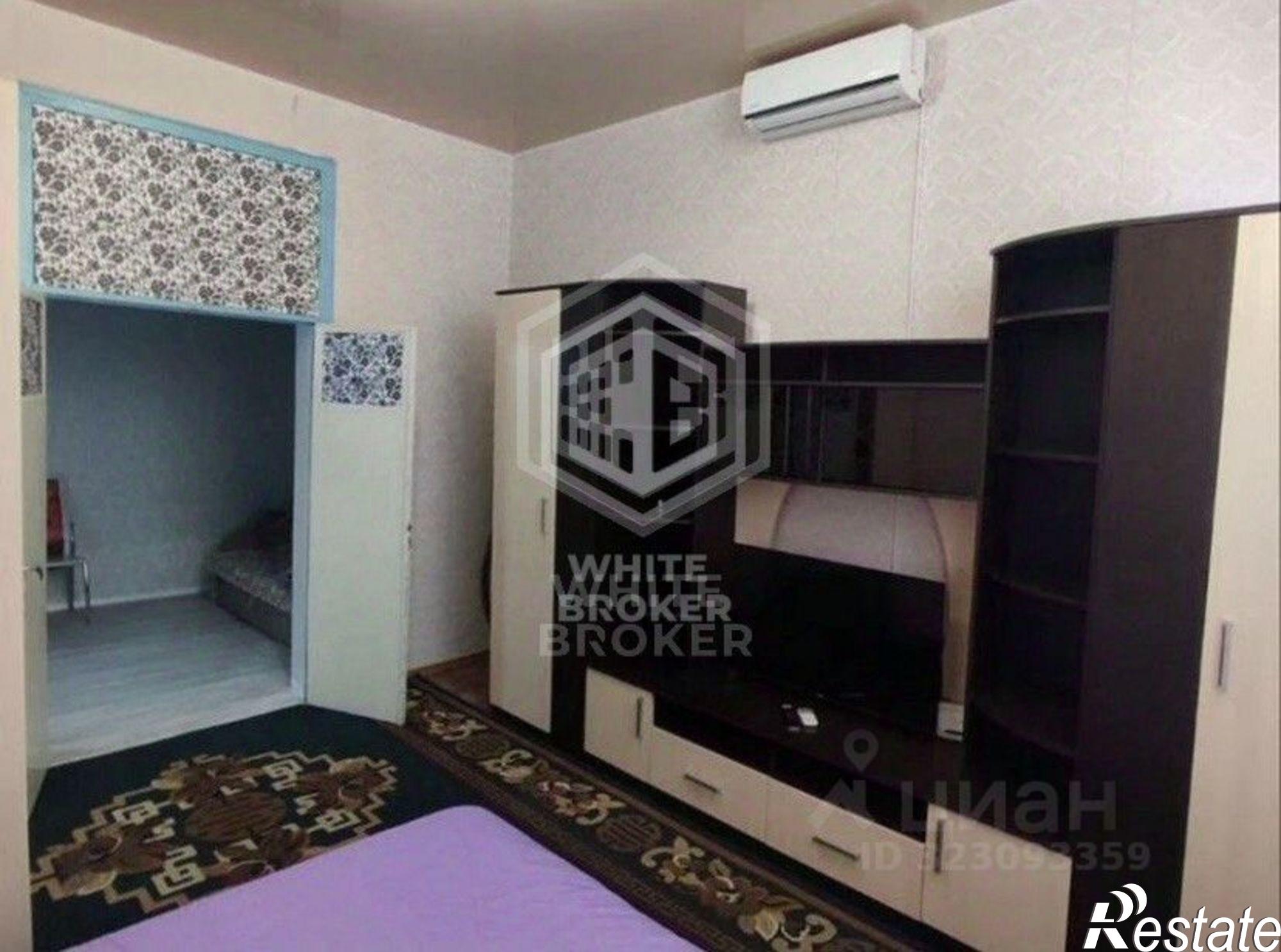 Купить квартиру за 10 000 000 рублей на Черноморский переулок, 3