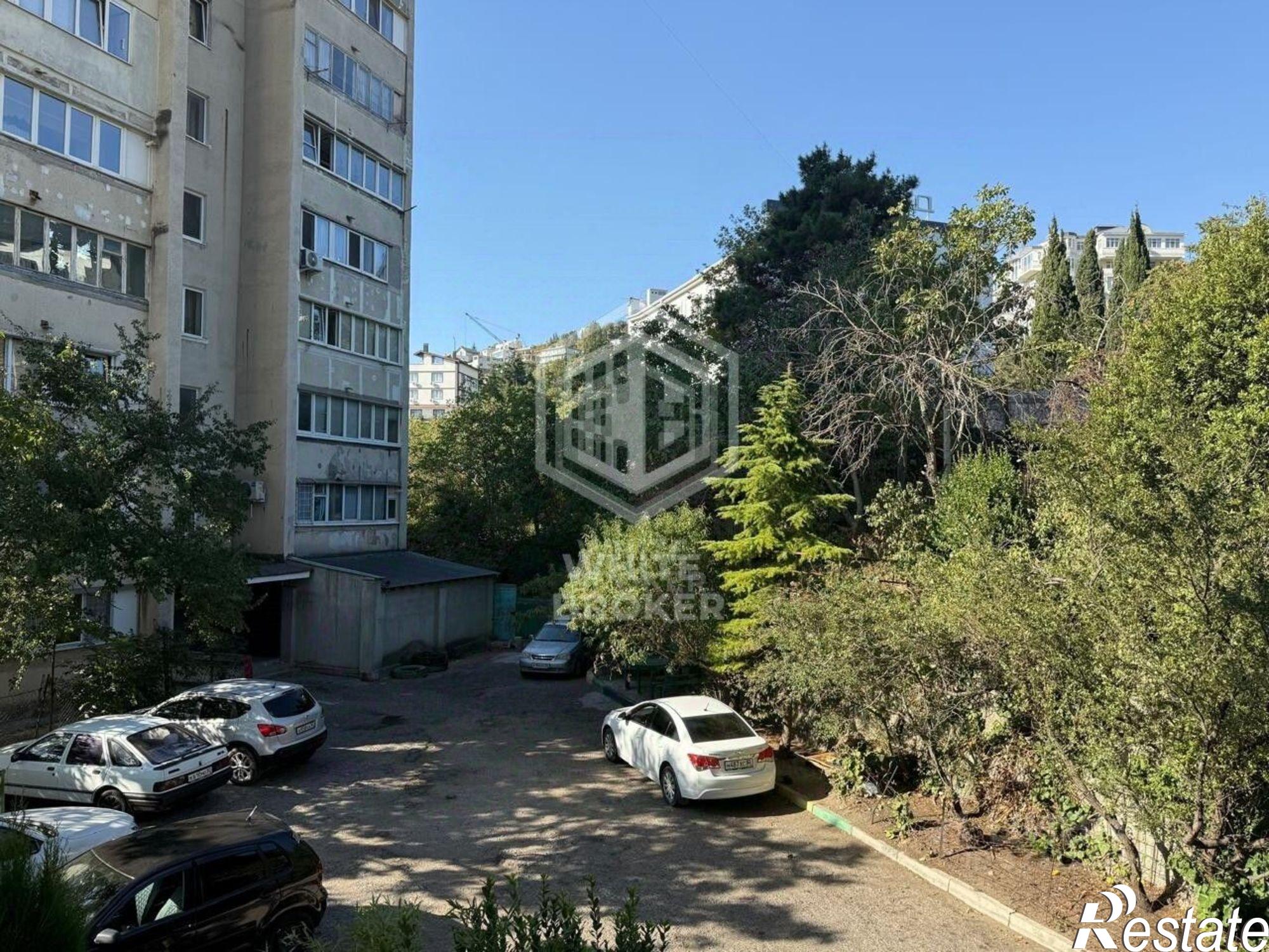 Купить квартиру за 10 300 000 рублей на ул Жадановского, 3