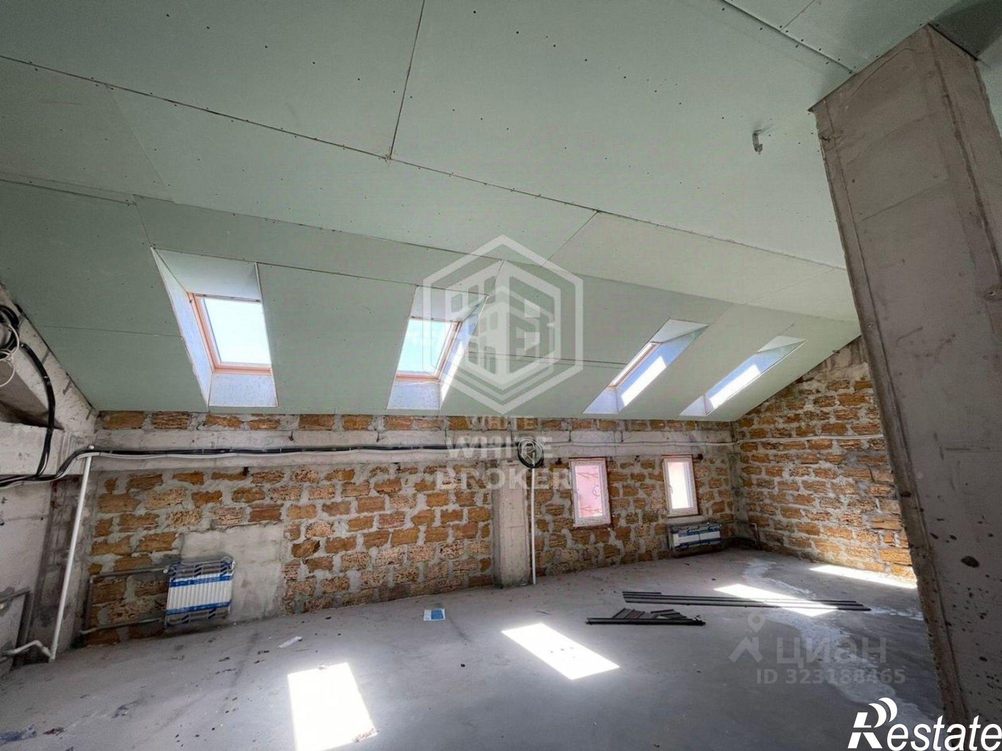 Купить помещение свободного назначения за 23 000 100 рублей на ул Ленина, 29Д